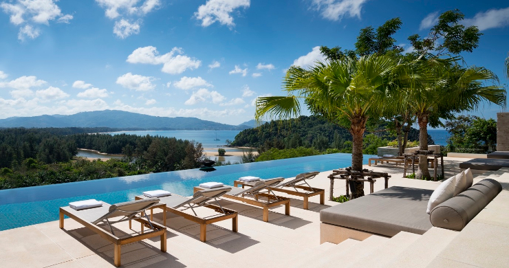 Charming 3 Bed Beachfront Villa for Sale in Lipa Noi