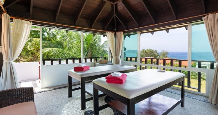 luxury-villa-for-sale-in-phuket-8-bed- thumb 17