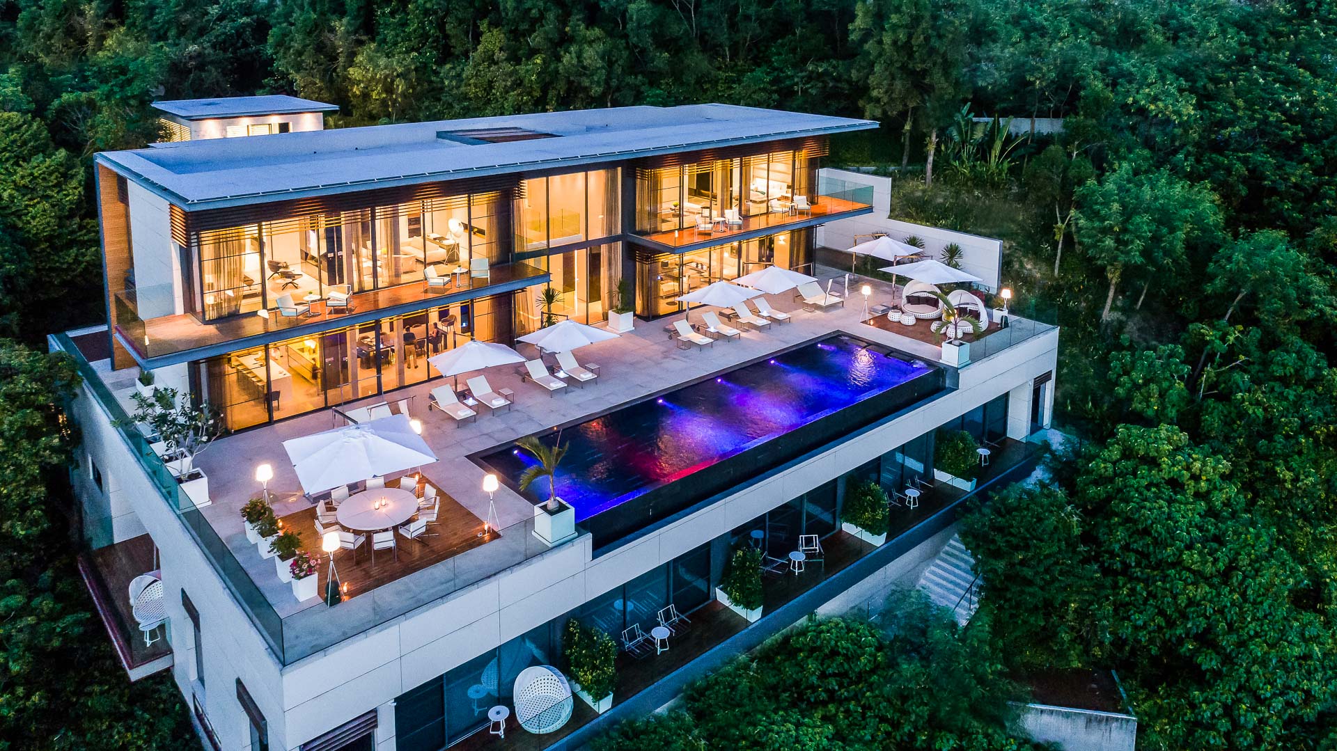 phuket-luxury-villa-for-sale-cape-panwa-1
