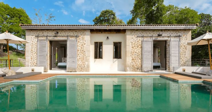 mediterranean-luxury-villa-for-sale-chaweng- thumb 7
