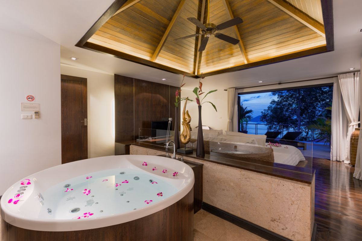 phuket-luxury-investment-villas-for-sale-kalim-20