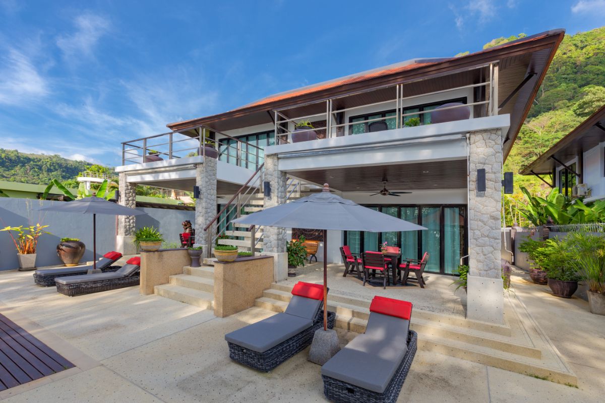 phuket-luxury-investment-villas-for-sale-kalim-4