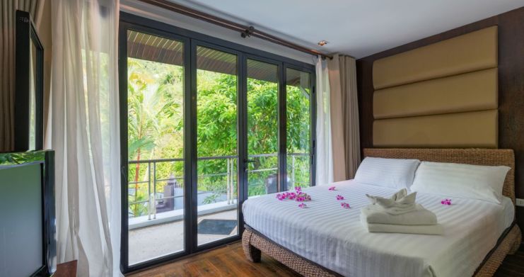 phuket-luxury-investment-villas-for-sale-kalim- thumb 12