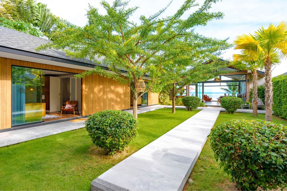 koh-samui-beachfront-luxury-villa-for-sale-thong-krut-16