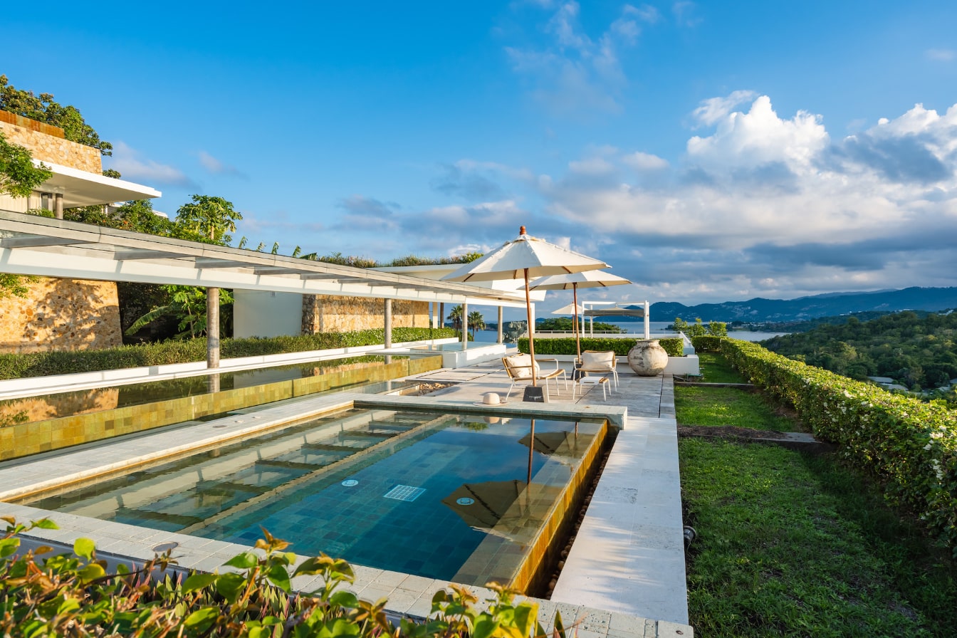 ultra-luxury-villa-for-sale-in-koh-samui-8-18