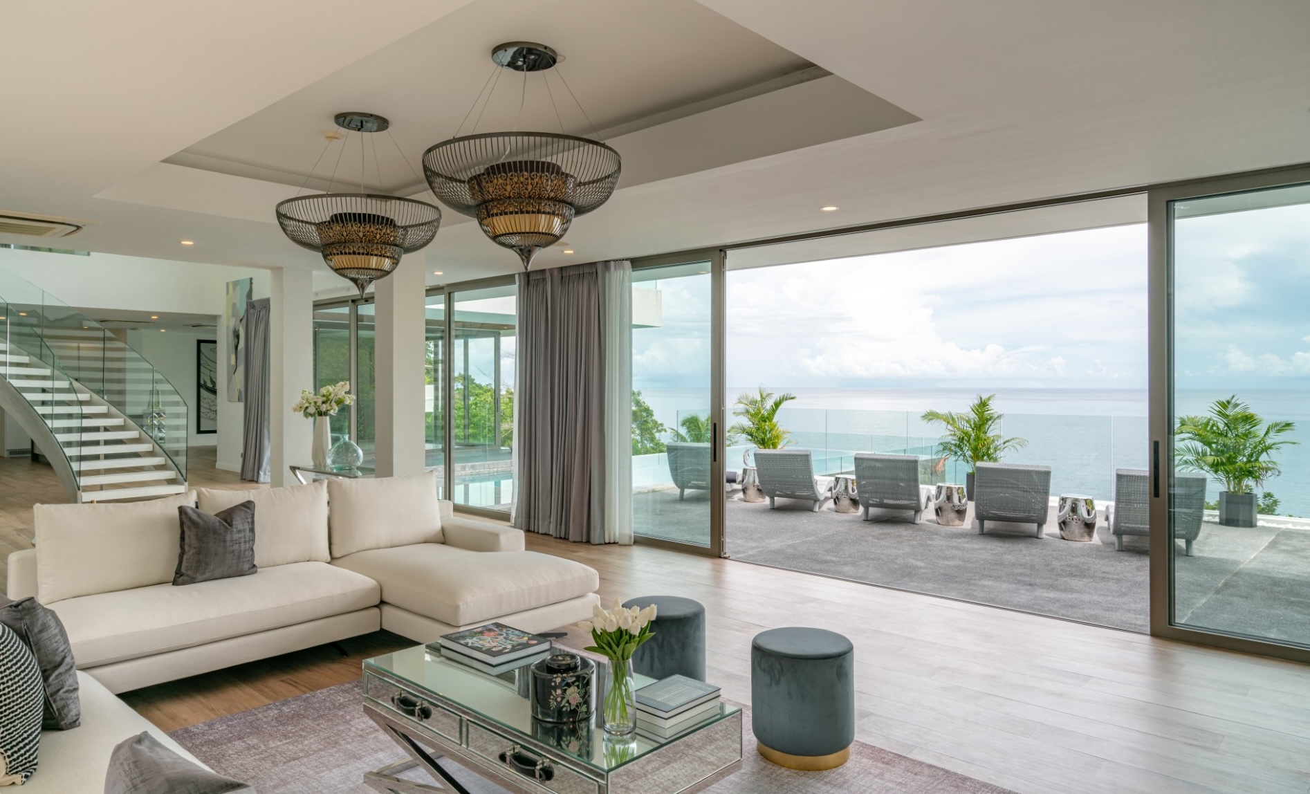 phuket-luxury-villa-for-sale-cape-amarin-estate-15