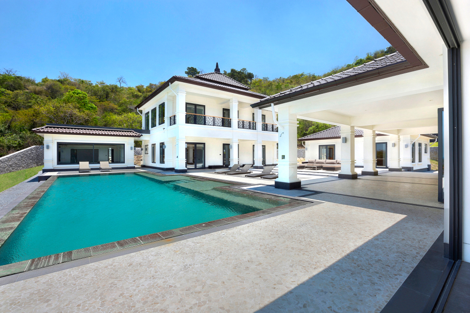 luxury-residences-villas-for-sale-hua-hin-5