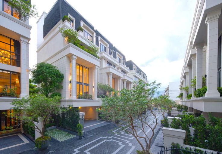 luxury-pool-villas-for-sale-bangkok
