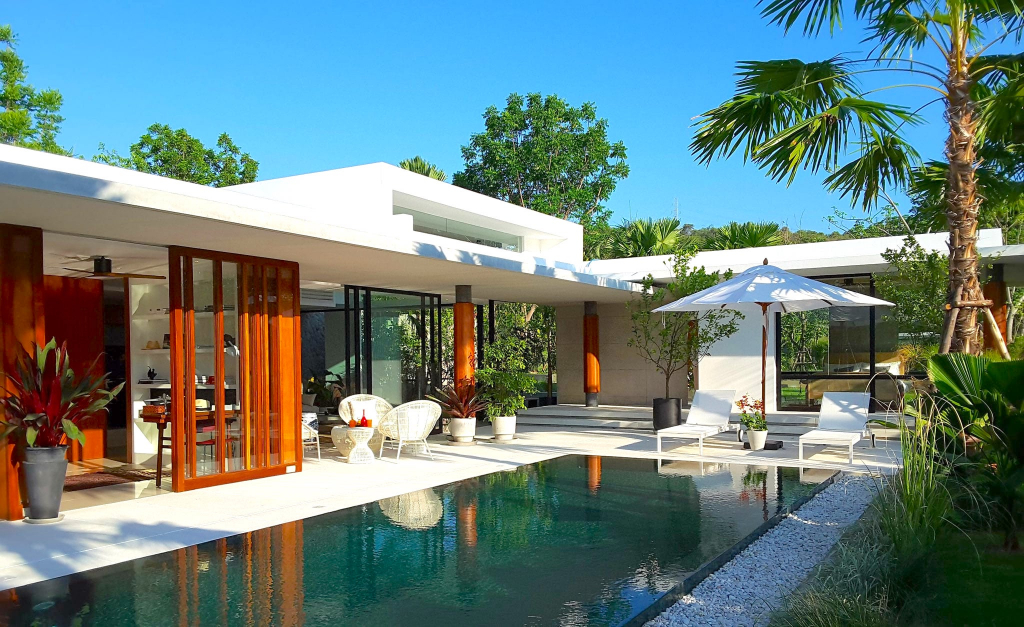 luxury-pool-villas-for-sale-pattaya-6