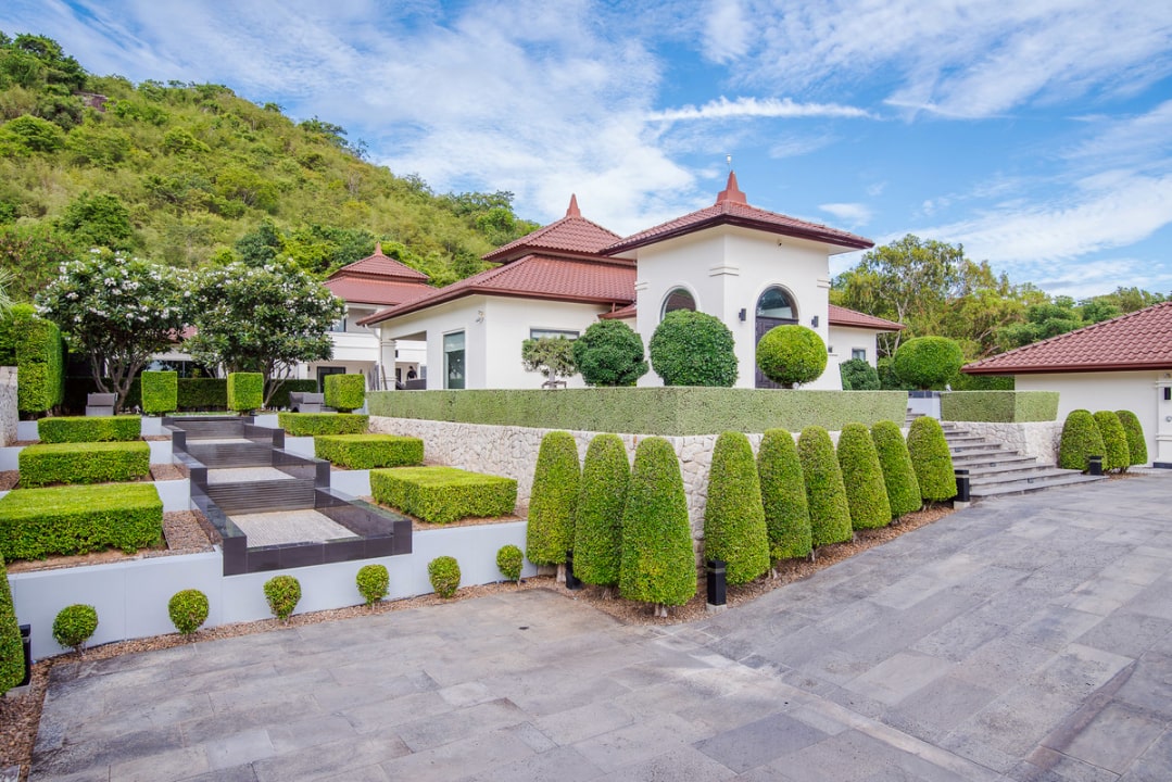 banyan-residences-luxury-villa-for-sale-hua-hin-2