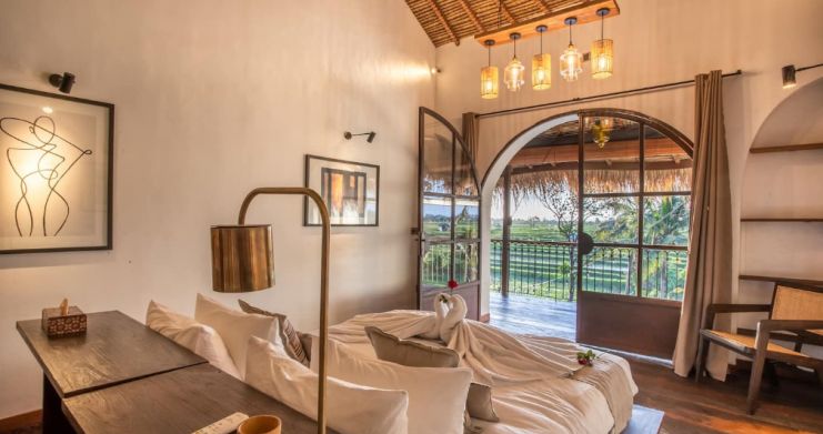 luxury-villa-resort-for-sale-in-bali-canggu- thumb 10