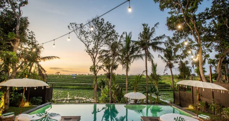 luxury-villa-resort-for-sale-in-bali-canggu- thumb 16
