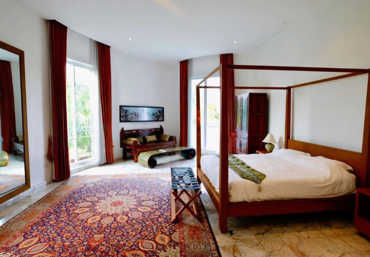 luxury-mansion-villa-for-sale-pattaya