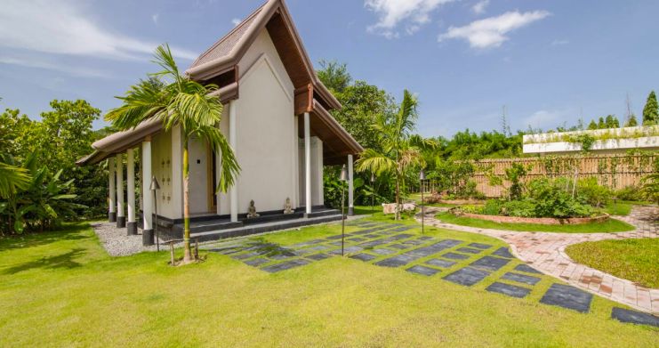 luxury-villa-for-sale-in-hua-hin-6-bed- thumb 18