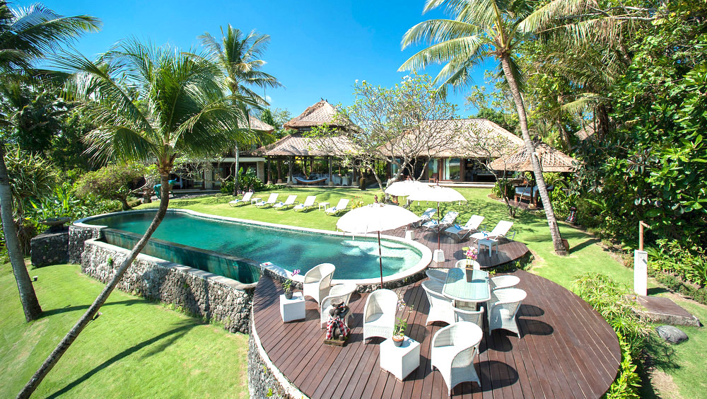 balinese-beachfront-villa-for-sale-bali-canggu-1